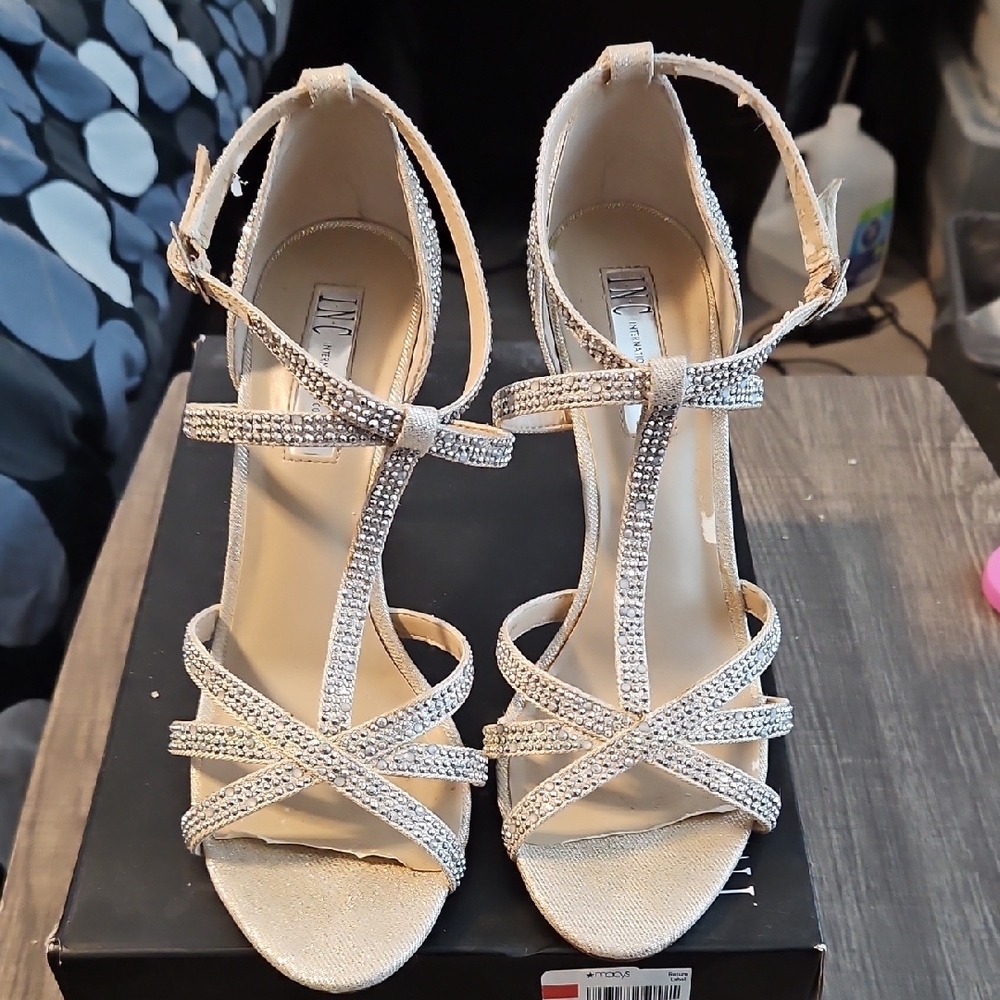 INC International Concepts - Reggigol Pearl Gold SIZE 8